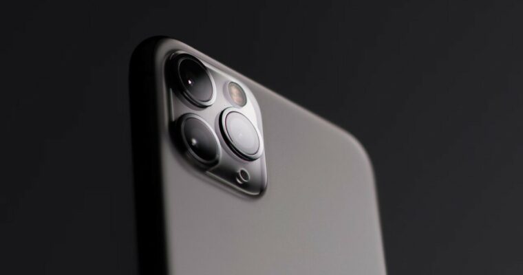 Según Kuo, el iPhone 15 Pro Max será el modelo más vendido gracias a su lente de periscopio.