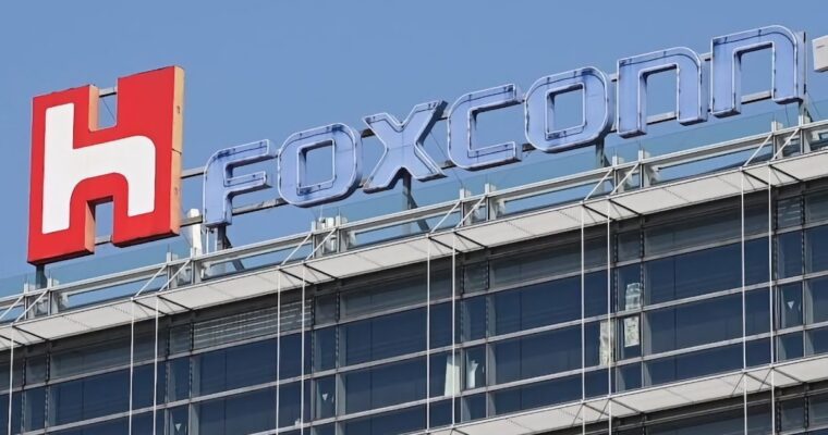 Foxconn contrata 50,000 trabajadores más para la producción del iPhone 16: ¡Conoce todos los detalles aquí!