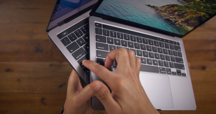 Apple ahora envía pagos de hasta $395 a los propietarios de MacBook con teclado mariposa