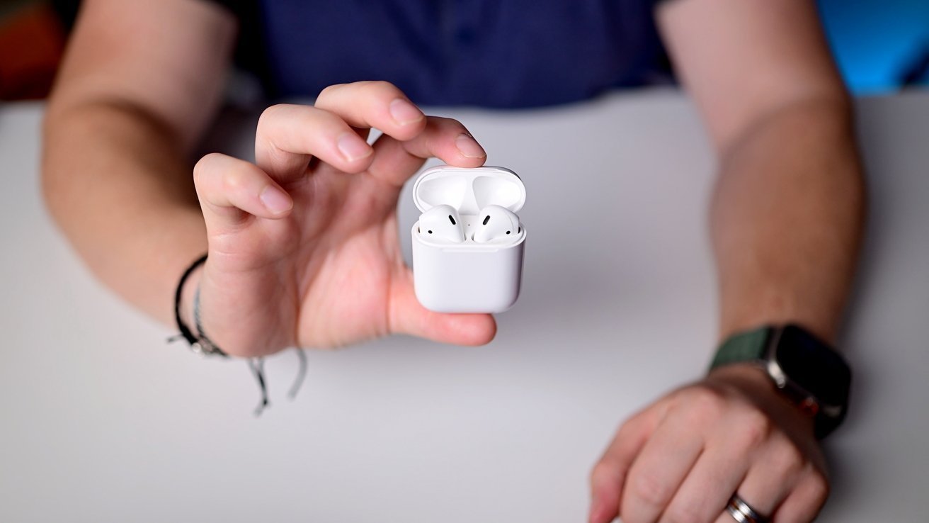 AirPods 4 añaden opción de altavoz al estuche de carga – ¡Descubre todas las novedades!