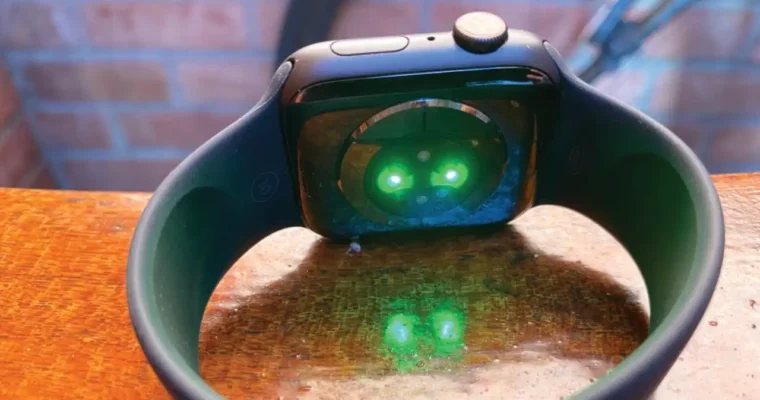 Posibles mejoras del Apple Watch Series 10: Sensor de frecuencia cardíaca actualizado y mayor resistencia al agua.